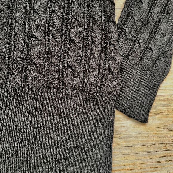 Y2K American Eagle Cable Knit Sweater Medium Black Fitted V Neck Preppy Vintage - Picture 9 of 9